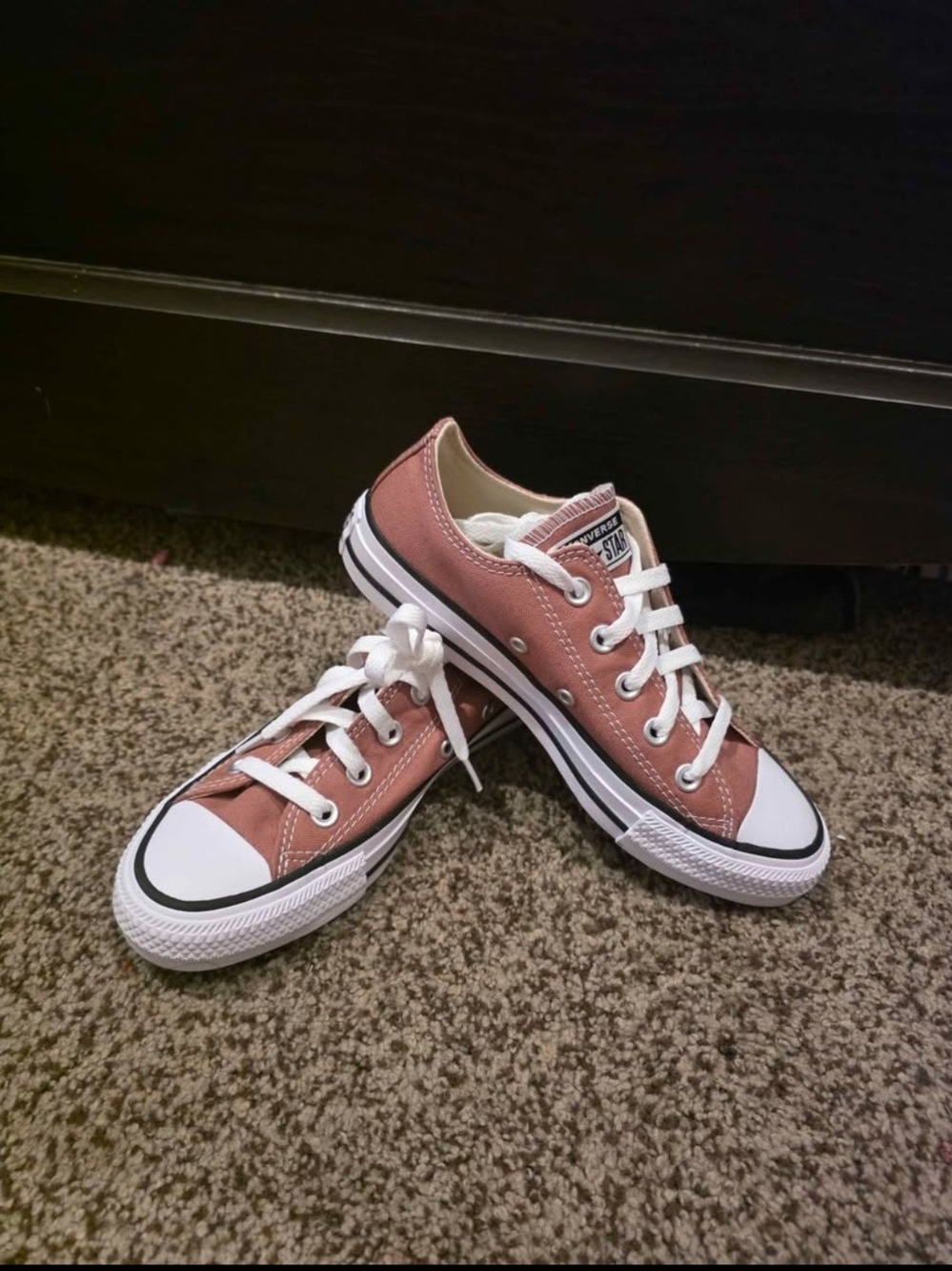 Converse Low Top Canvas Sneakers - Dusty Rose Pink